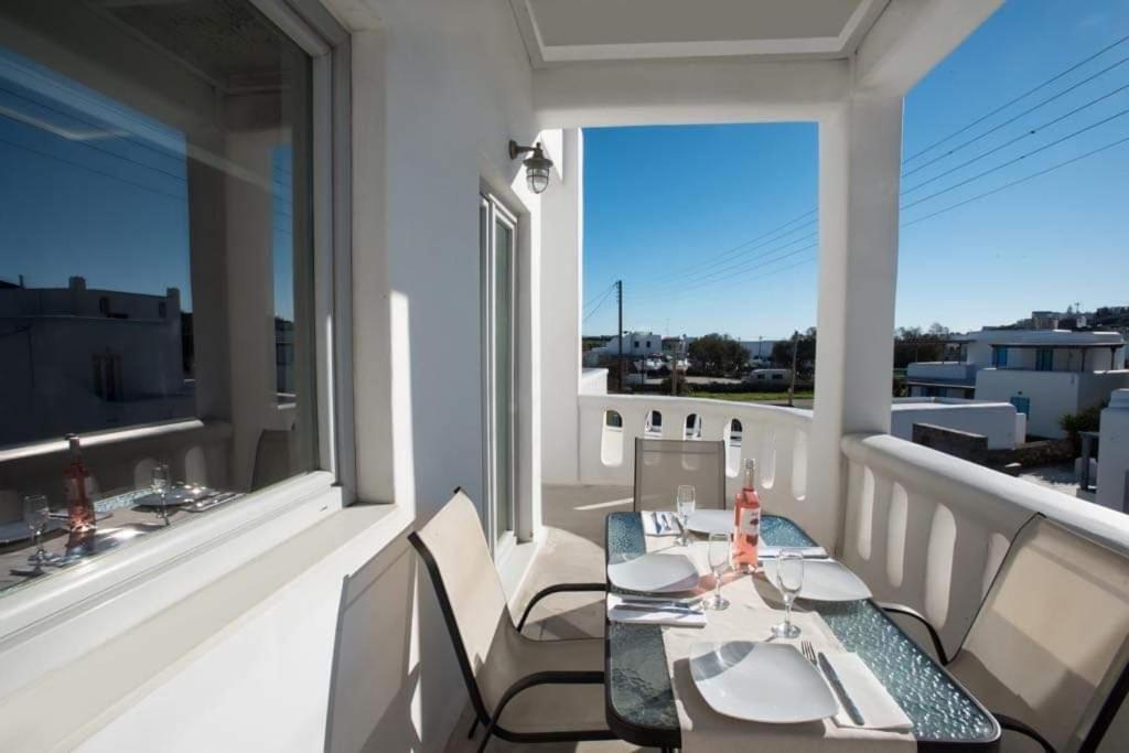 Jonaz Suites Mykonos Town Extérieur photo